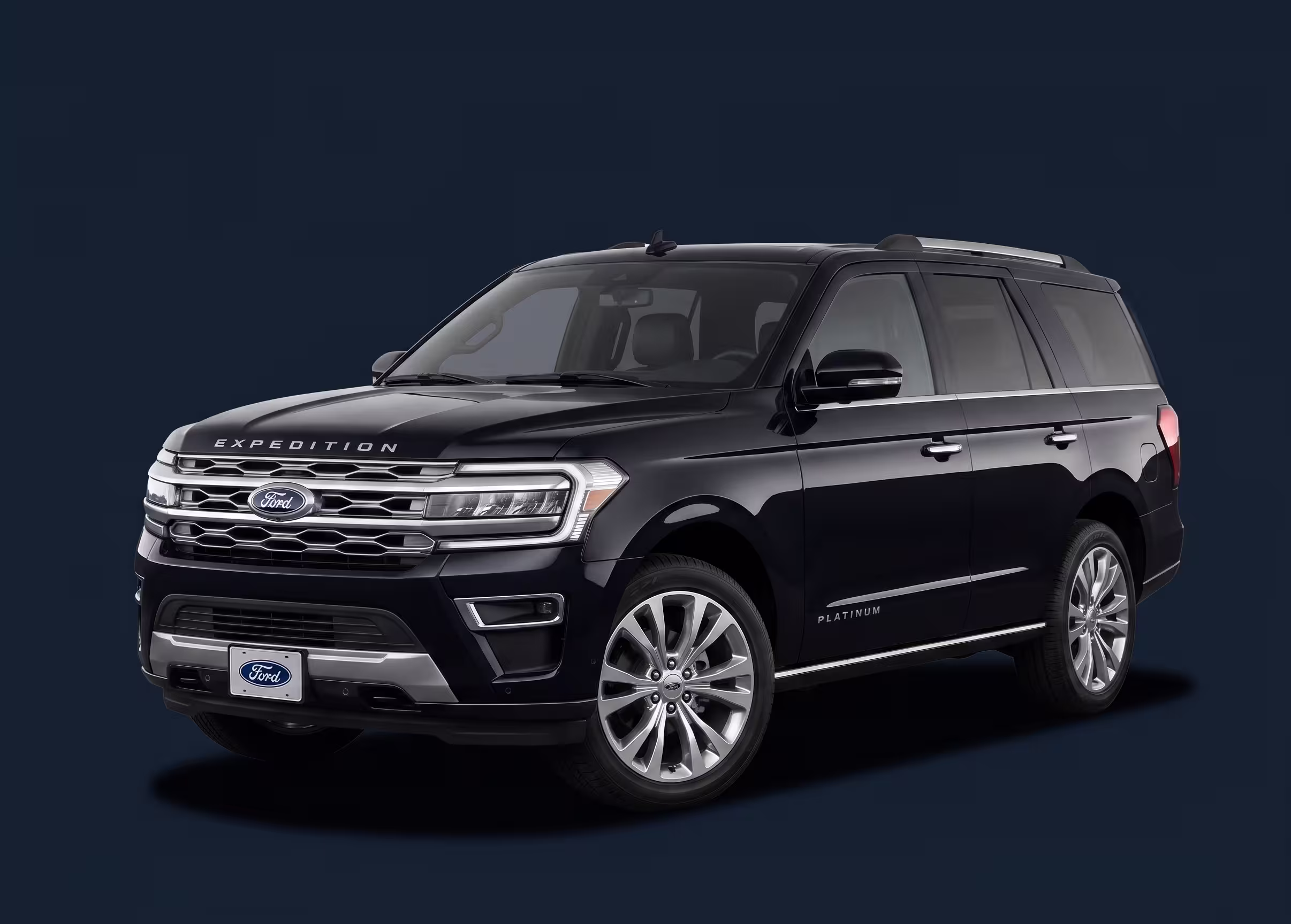 Black Ford Expedition Platinum luxury SUV vehicle used for exclusive private transportation and premium airport transfers.